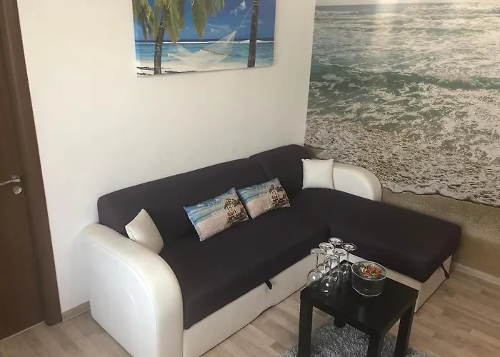 Antonia Sat Vacanta アパート