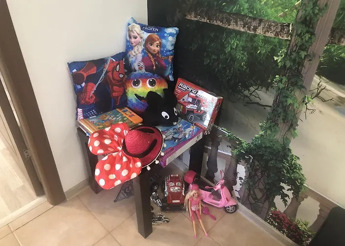 アパート Antonia Sat Vacanta コンスタンツァ