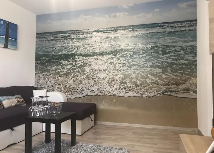 Antonia Sat Vacanta アパート *