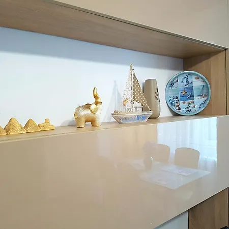 Apartment Antonia Sat Vacanta Constanta